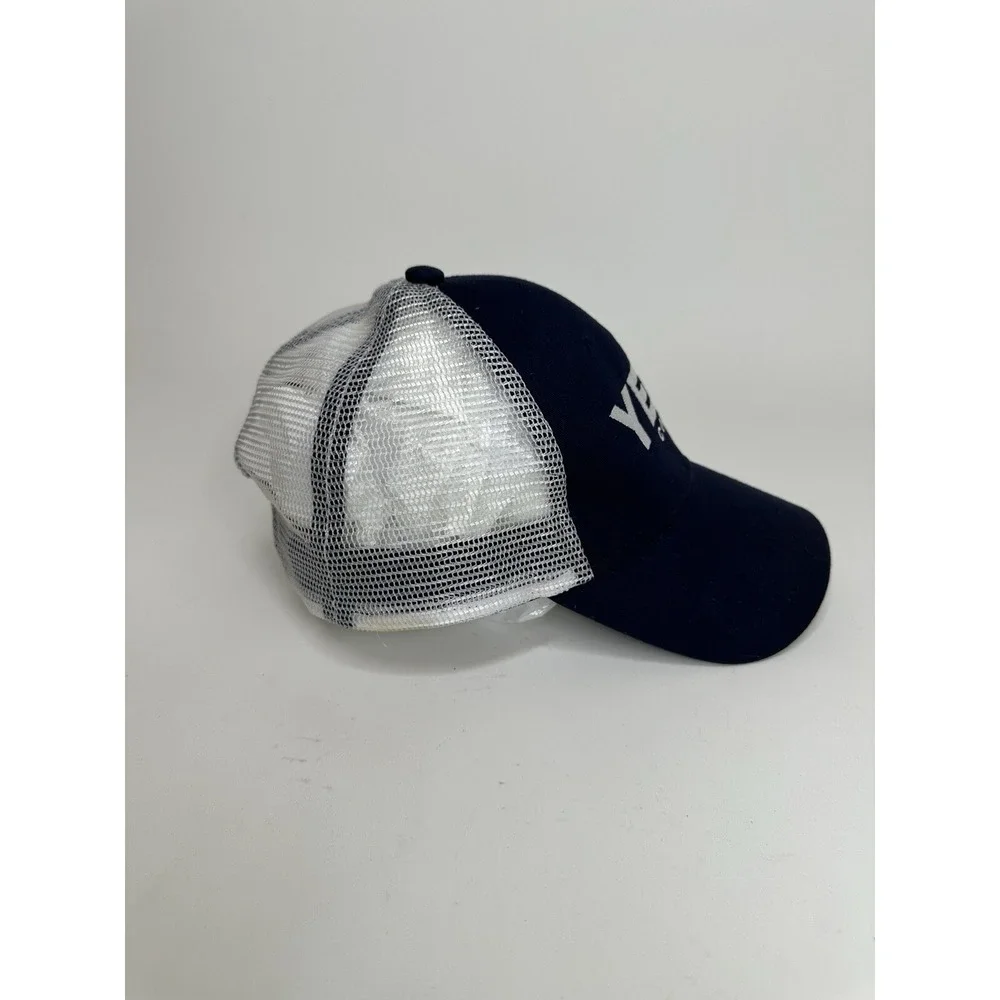 YETI Coolers Trucker Hat Navy Blue White Mesh Cap Adjustable‎